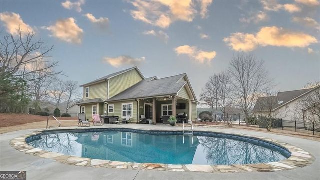 824 Vicki Circle, Bremen, GA 30110