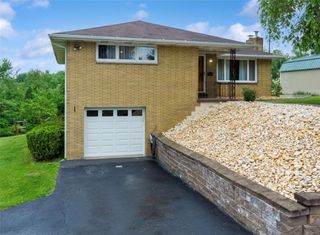 946 Pearis Rd, Elizabeth Twp/boro, PA 15037