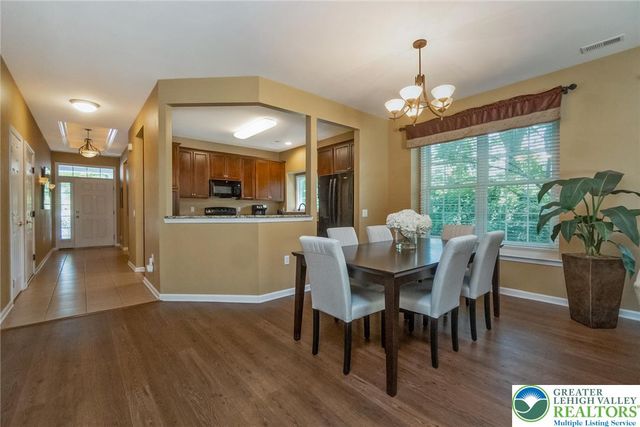 6303 Valor Drive, Bethlehem City, PA 18017