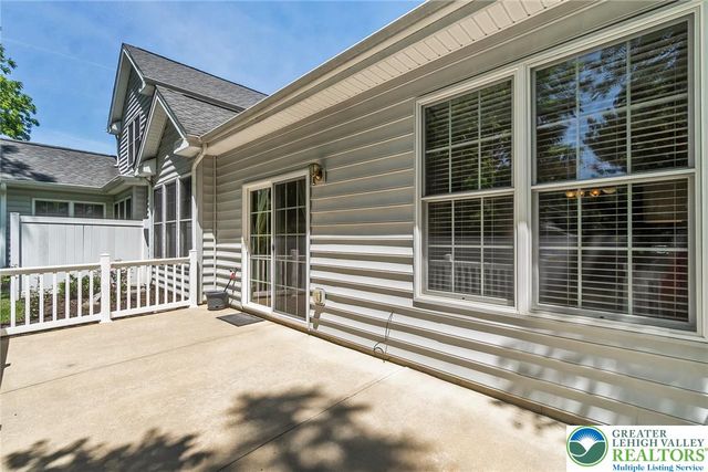 6303 Valor Drive, Bethlehem City, PA 18017