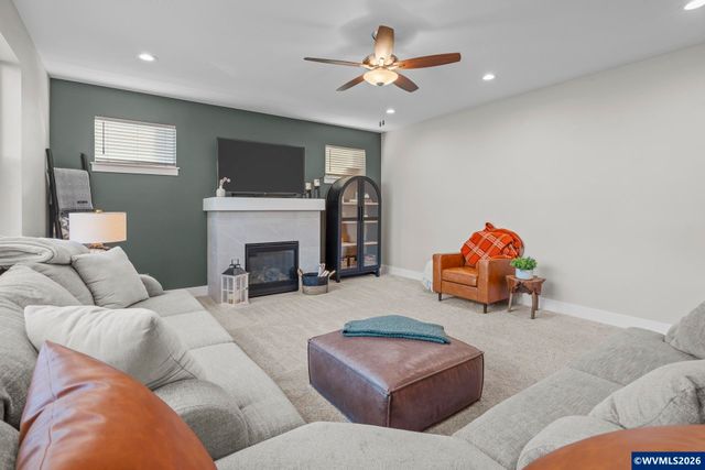 2505 Rogers Ln NW, Salem, OR 97304