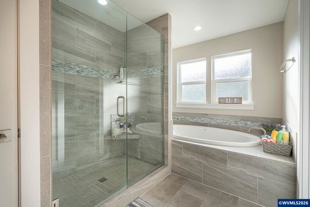 2505 Rogers Ln NW, Salem, OR 97304