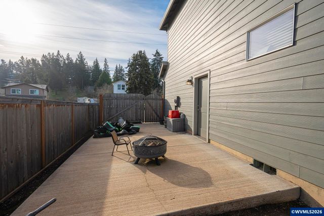 2505 Rogers Ln NW, Salem, OR 97304