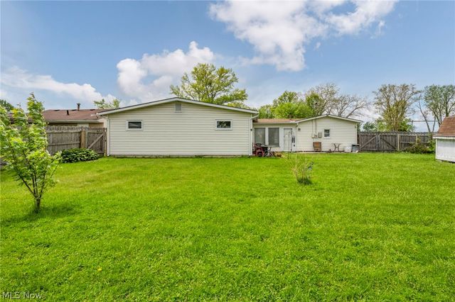160 Boston Avenue, Elyria, OH 44035