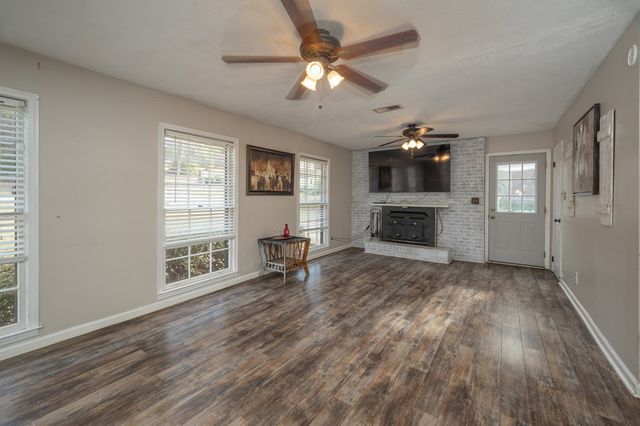 1903 Lynn Drive, Phenix City, AL 36867