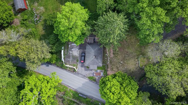 11 Richardsville Road, Carmel, NY 10512