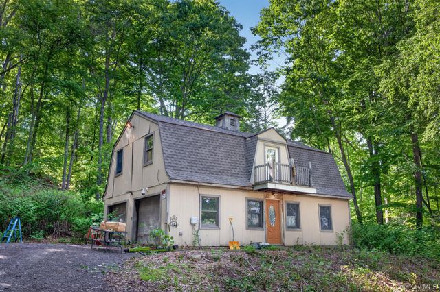 11 Richardsville Road, Carmel, NY 10512
