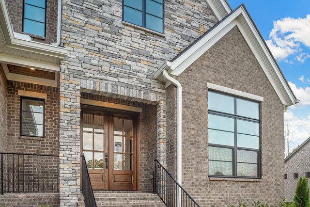 7291 Orrinshire Dr, Fairview, TN 37062
