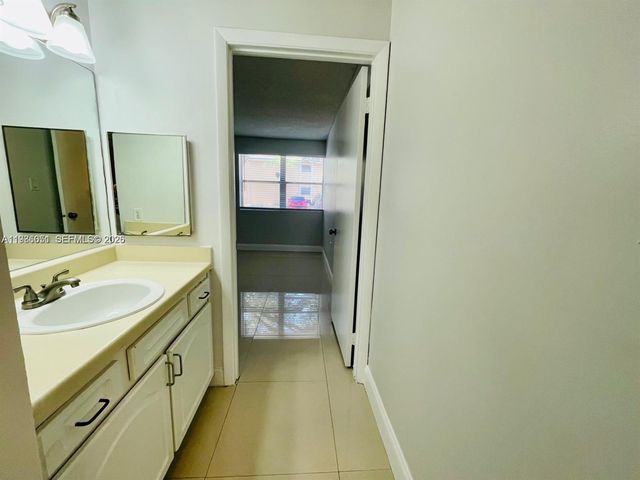 2201 SW 80th Ter 2201, Miramar, FL 33025