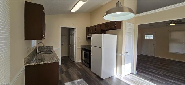 4146 Carnation Drive, Winston-salem, NC 27105