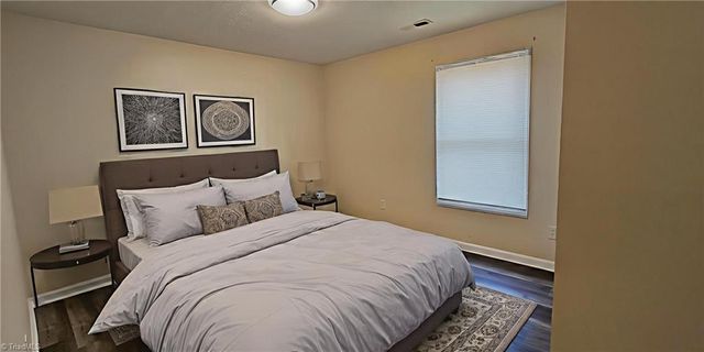 4146 Carnation Drive, Winston-salem, NC 27105