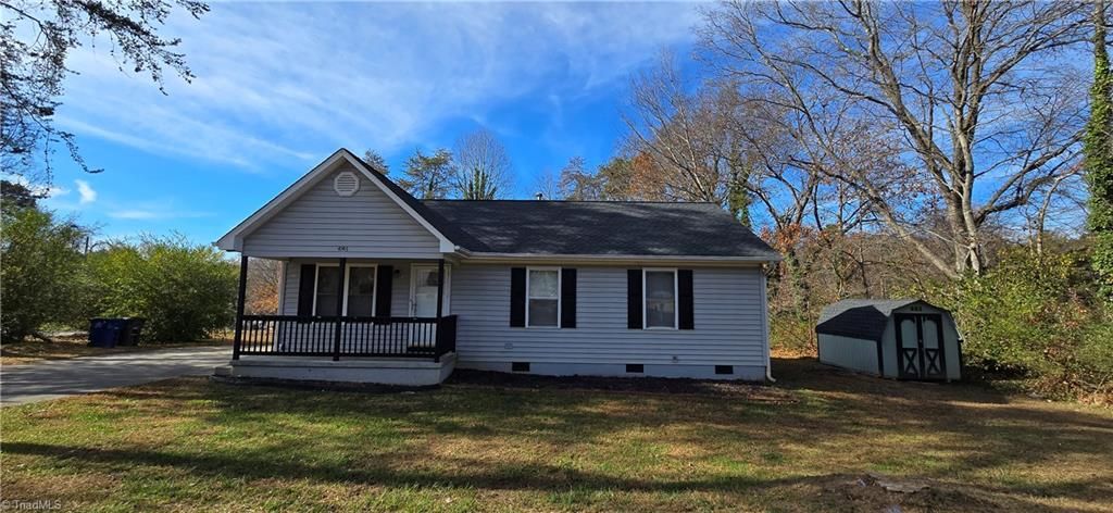 4146 Carnation Drive, Winston-salem, NC 27105