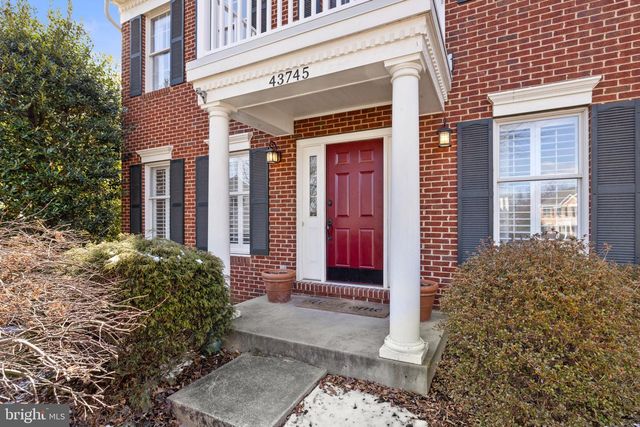 43745 MCCOLLOUGH CT, Ashburn, VA 20147