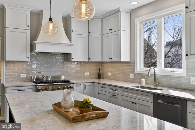 43745 MCCOLLOUGH CT, Ashburn, VA 20147