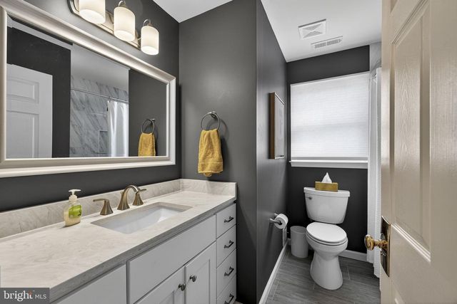 43745 MCCOLLOUGH CT, Ashburn, VA 20147