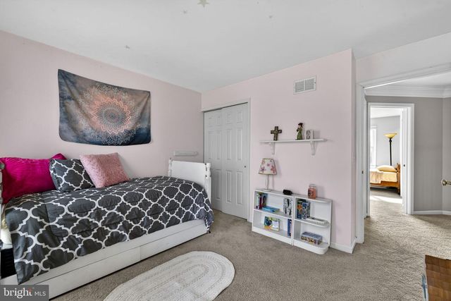 43745 MCCOLLOUGH CT, Ashburn, VA 20147