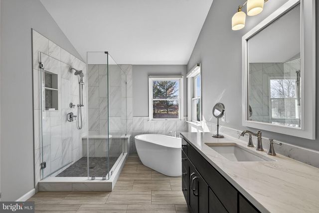 43745 MCCOLLOUGH CT, Ashburn, VA 20147