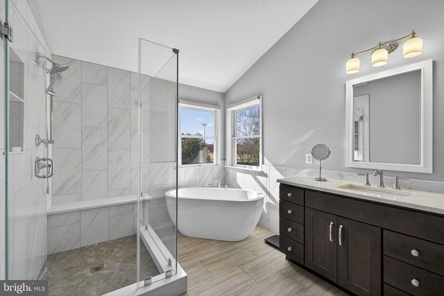 43745 MCCOLLOUGH CT, Ashburn, VA 20147