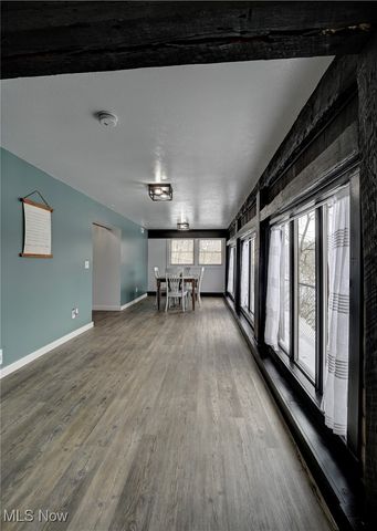 5796 St Rt 250, Beach City, OH 44608