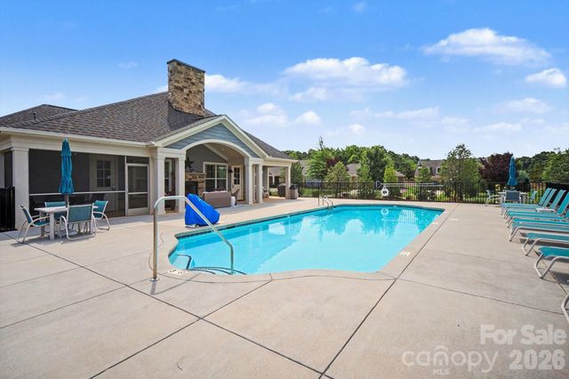 9032 Treetop Way NW, Concord, NC 28027