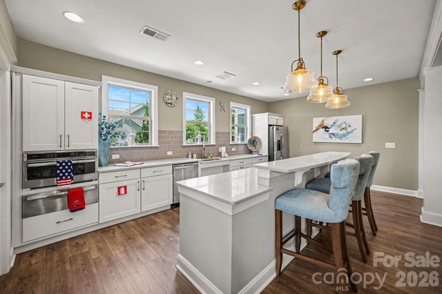 9032 Treetop Way NW, Concord, NC 28027