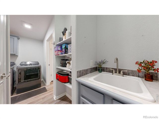 833 Sunchase Drive, Fort Collins, CO 80524