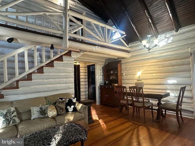 227 E LAKE BLVD, Medford, NJ 08055