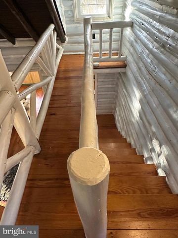 227 E LAKE BLVD, Medford, NJ 08055