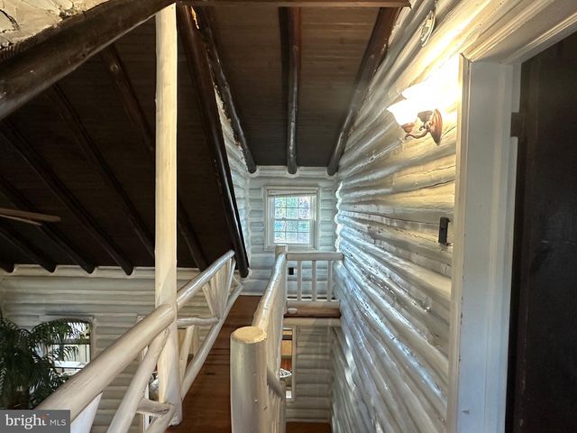 227 E LAKE BLVD, Medford, NJ 08055