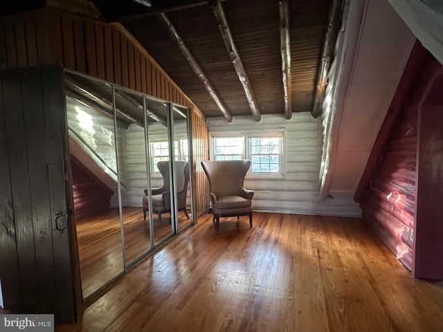 227 E LAKE BLVD, Medford, NJ 08055