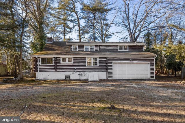 227 E LAKE BLVD, Medford, NJ 08055