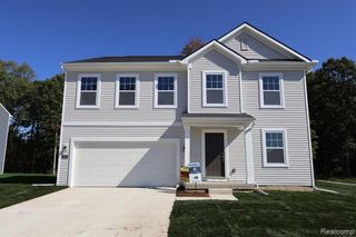 4320 Oak Street, Grand Blanc, MI 48439