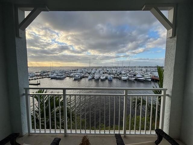 875 NW Flagler Avenue 302, Stuart, FL 34994