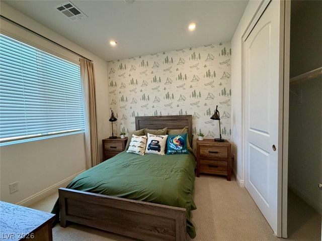 802 Royal Beekman Street, Henderson, NV 89011
