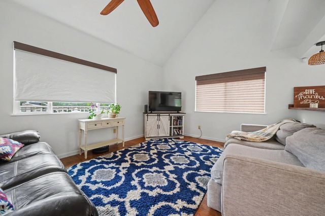 7067 Cane Ln, Valley Springs, CA 95252
