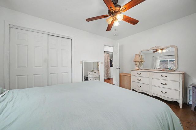 7067 Cane Ln, Valley Springs, CA 95252