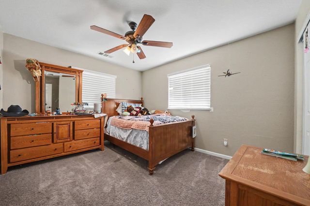 7067 Cane Ln, Valley Springs, CA 95252