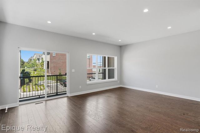 25549 Grandview Lane 31, Novi, MI 48375
