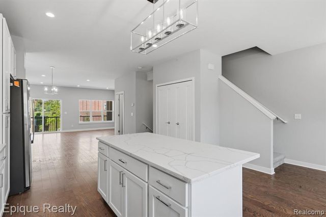 25549 Grandview Lane 31, Novi, MI 48375
