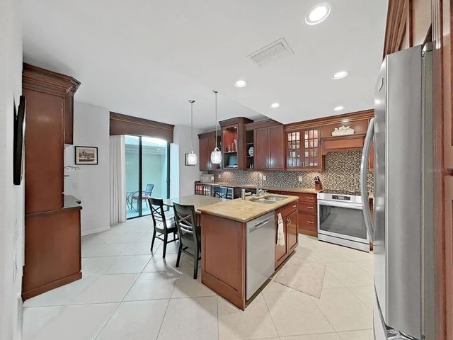 3066 LANDMARK BOULEVARD 1302, Palm Harbor, FL 34684