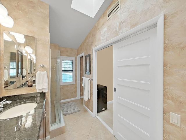 3066 LANDMARK BOULEVARD 1302, Palm Harbor, FL 34684