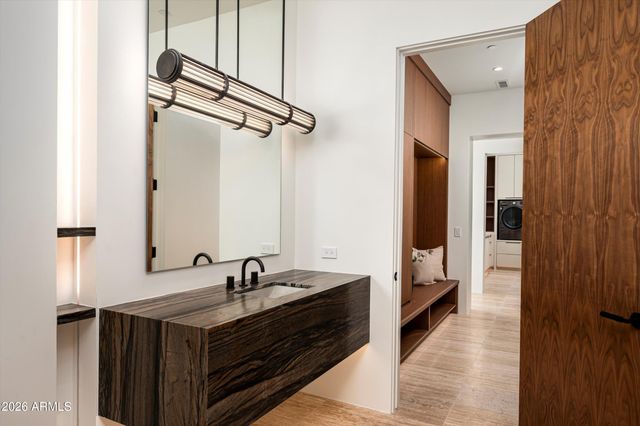 6200 E Quartz Mountain Road, Paradise Valley, AZ 85253