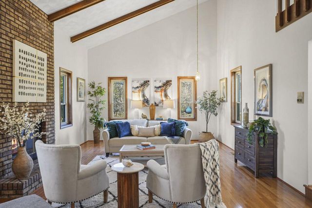 3723 Meadowbrooke CIRCLE, De Forest, WI 53532