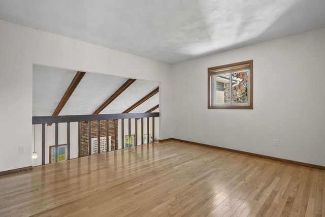 3723 Meadowbrooke CIRCLE, De Forest, WI 53532