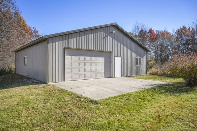 3723 Meadowbrooke CIRCLE, De Forest, WI 53532