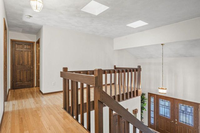 3723 Meadowbrooke CIRCLE, De Forest, WI 53532