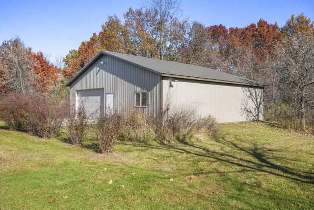 3723 Meadowbrooke CIRCLE, De Forest, WI 53532