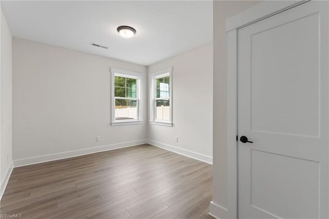 1998 Abbotts Vista Drive, Kernersville, NC 27284