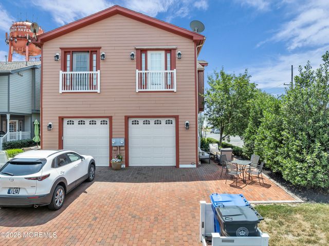 335 Engleside Avenue, Beach Haven, NJ 08008