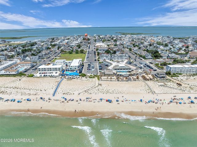 335 Engleside Avenue, Beach Haven, NJ 08008